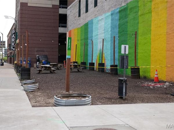 923 Locust Street, St Louis, MO 63101