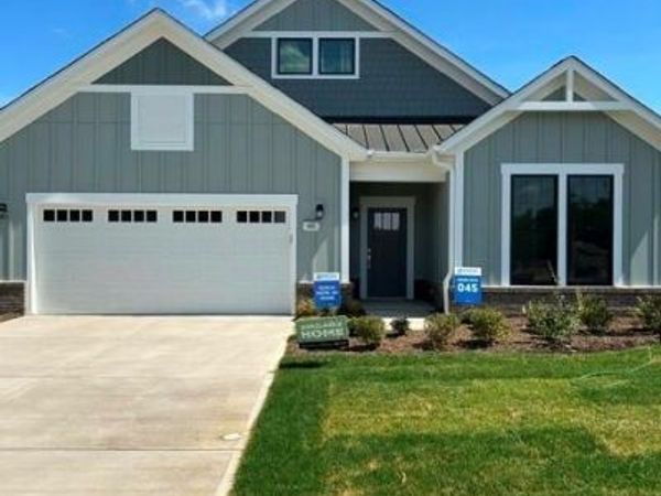 4185 Creek Bridge Circle, Charlotte, NC 28213