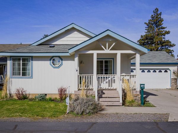 188 N Wheeler Loop, Unit 28, Sisters, OR 97759