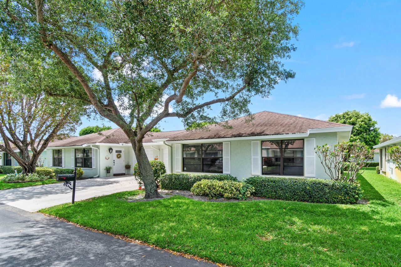 9975 Ligustrum Tree Way, Unit B, Boynton Beach, FL 33436 Photo