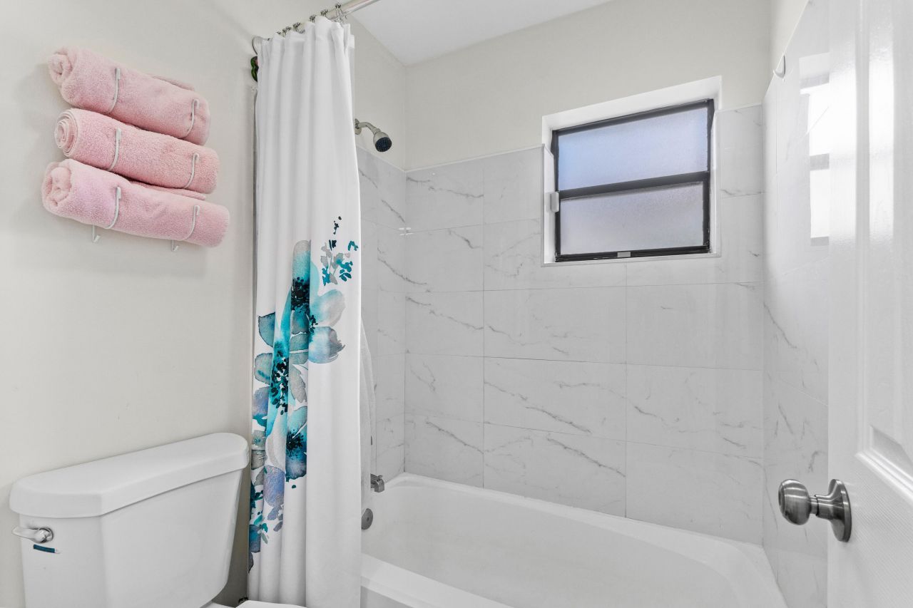 9975 Ligustrum Tree Way, Unit B, Boynton Beach, FL 33436 Photo