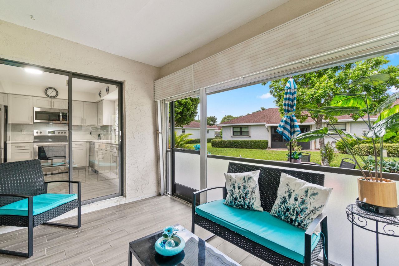 9975 Ligustrum Tree Way, Unit B, Boynton Beach, FL 33436 Photo