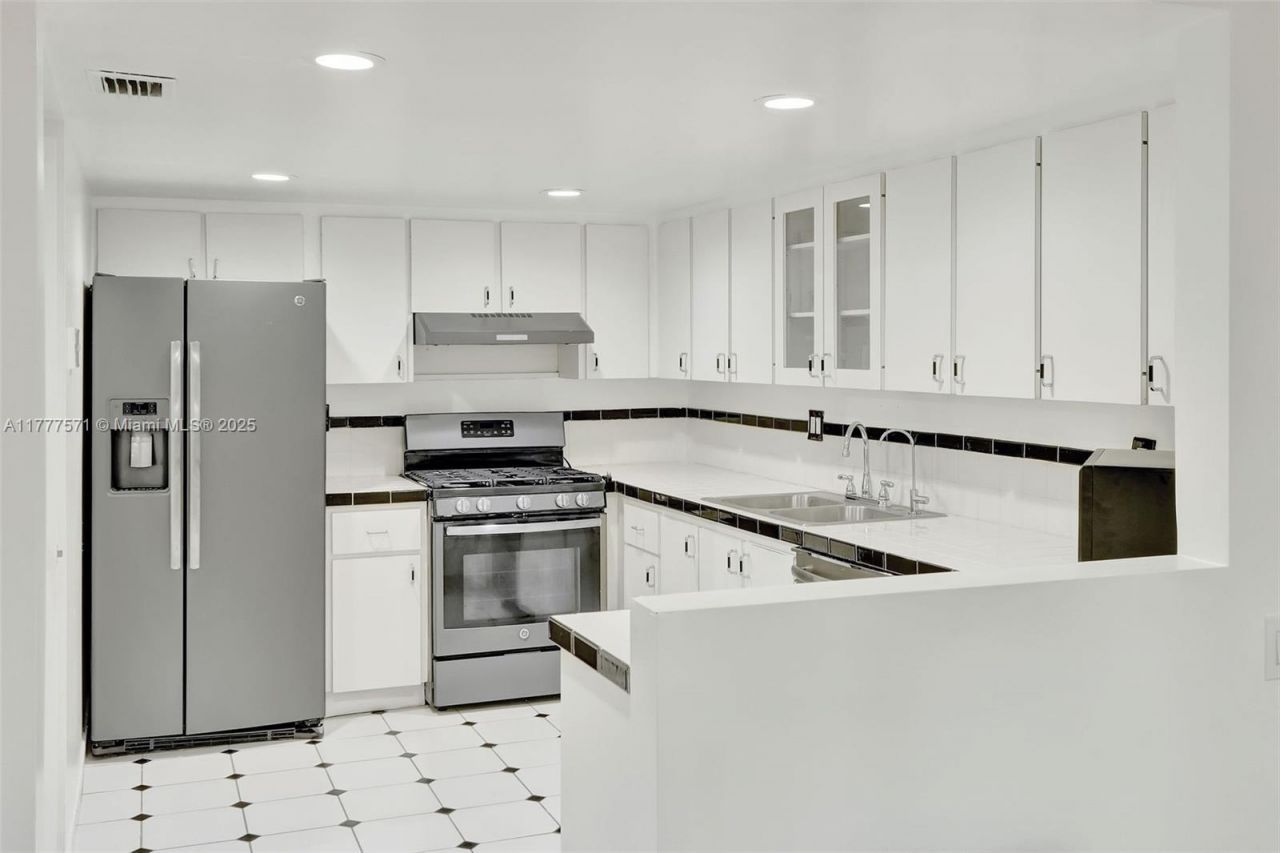 6619 SW 116th Pl, Unit G7, Miami, FL 33173 Photo