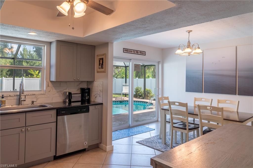 3582 Papaya St, Saint James City, FL 33956 Photo