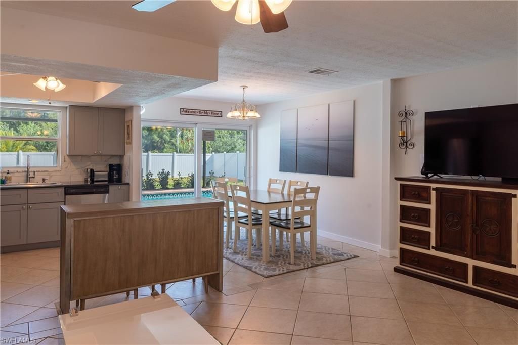 3582 Papaya St, Saint James City, FL 33956 Photo