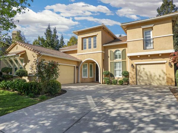 4322 Riverbank Ct, Stockton, CA 95219