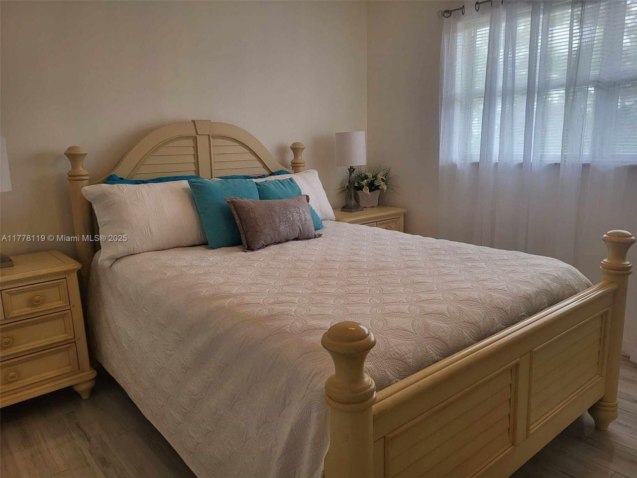 4701 NW 34th St, Unit 602, Lauderdale Lakes, FL 33319 Photo