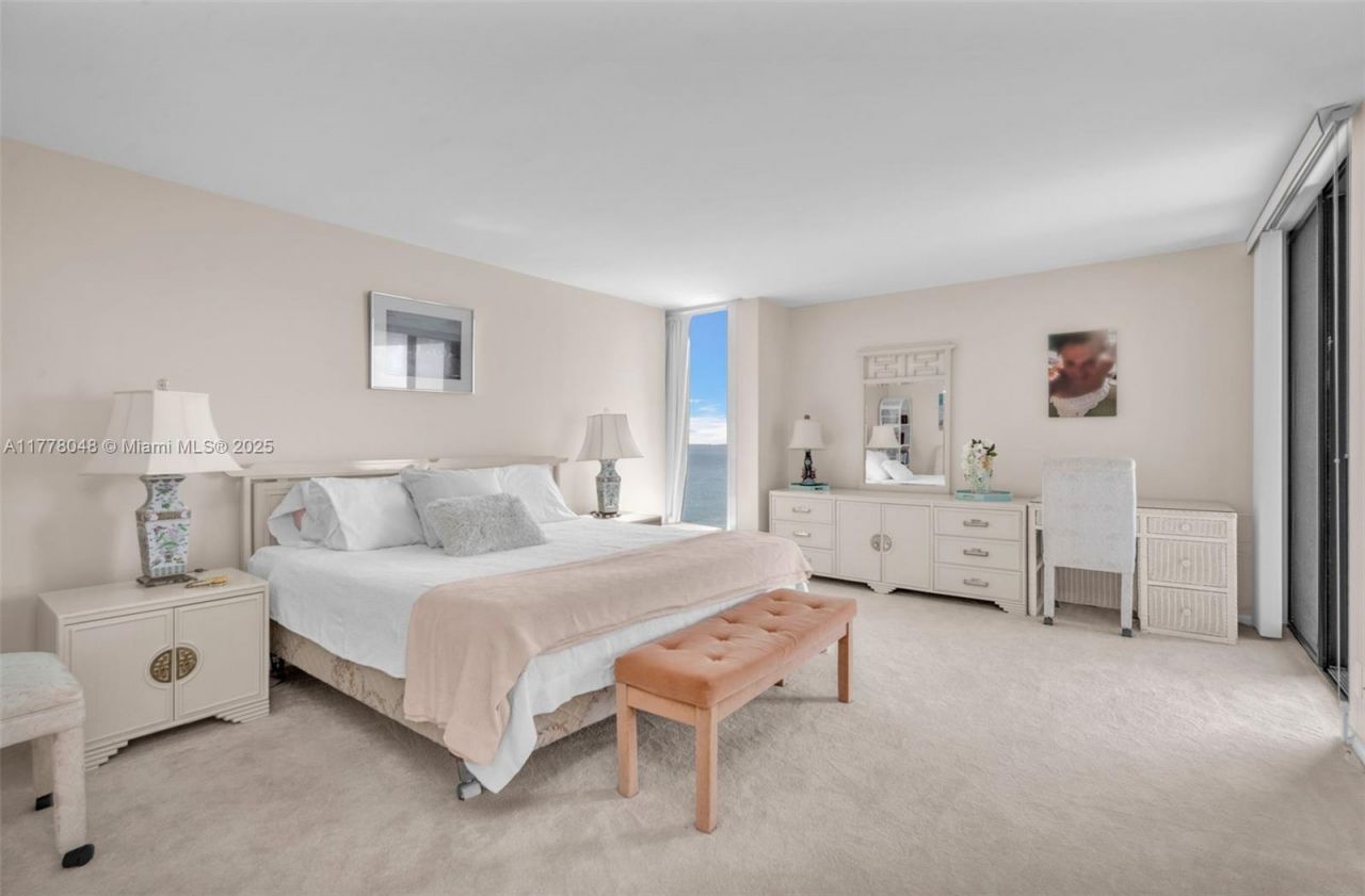 5510 N Ocean Dr, Unit 19B, Singer Island, FL 33404 Photo