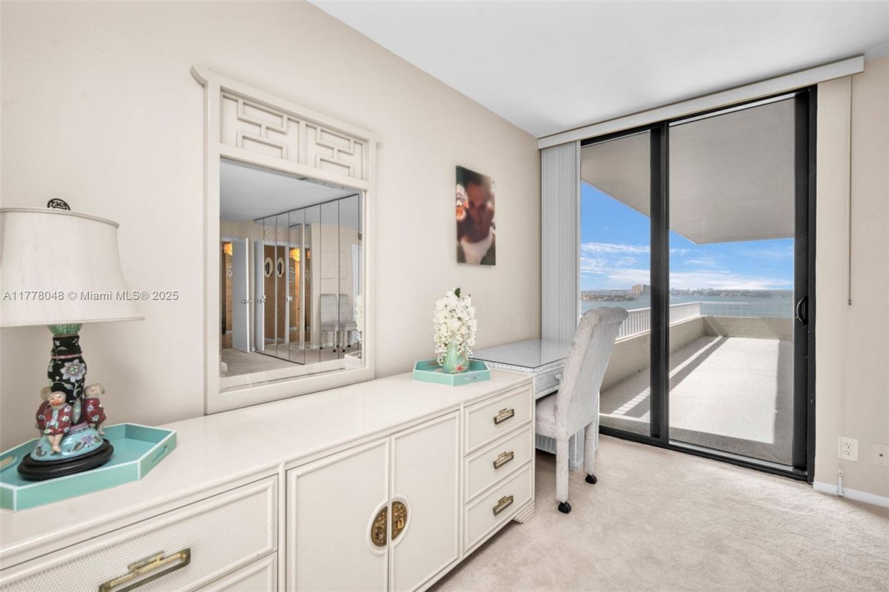 5510 N Ocean Dr, Unit 19B, Singer Island, FL 33404 Photo