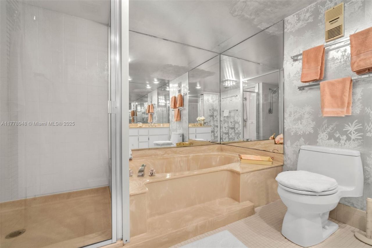 5510 N Ocean Dr, Unit 19B, Singer Island, FL 33404 Photo