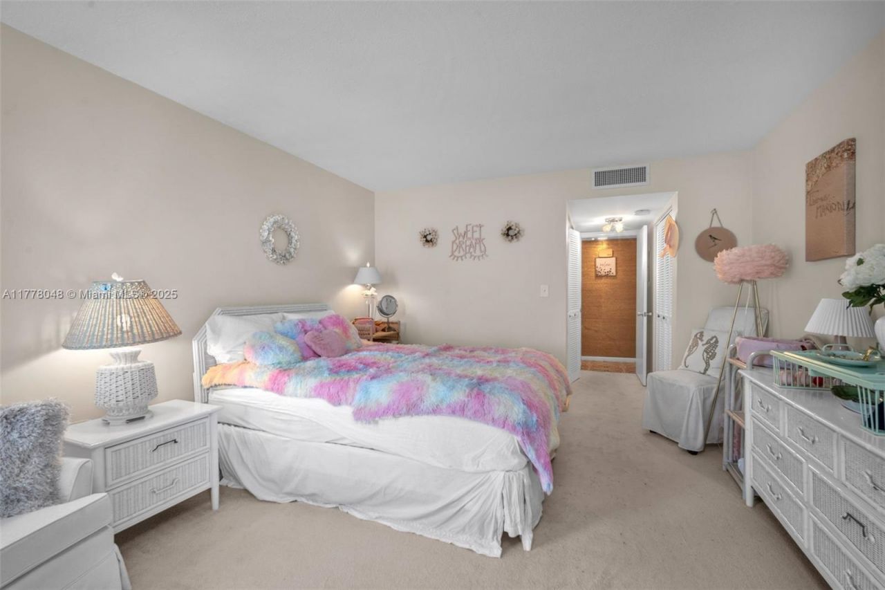 5510 N Ocean Dr, Unit 19B, Singer Island, FL 33404 Photo