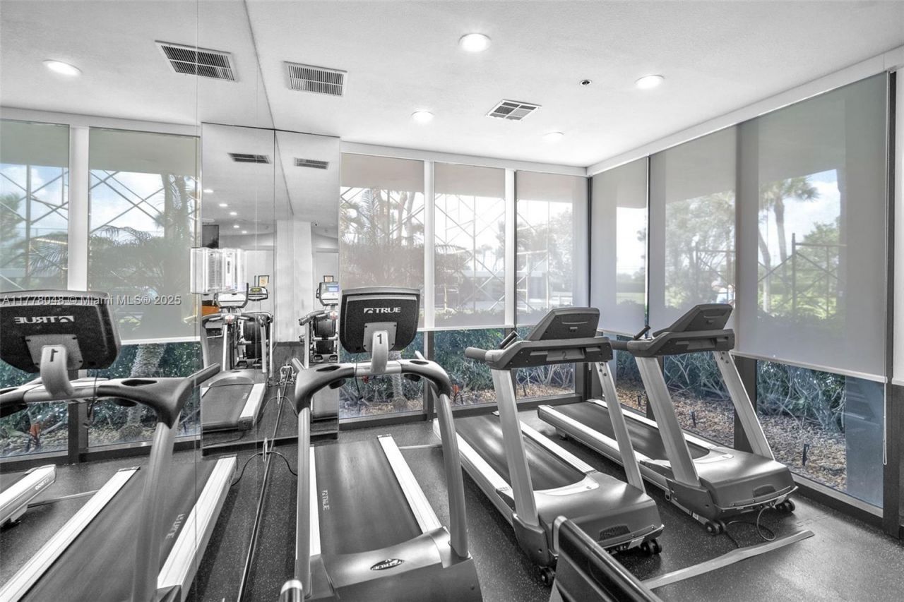 5510 N Ocean Dr, Unit 19B, Singer Island, FL 33404 Photo