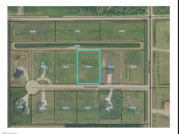 3886 79th Avenue N, Moorhead, MN 56560