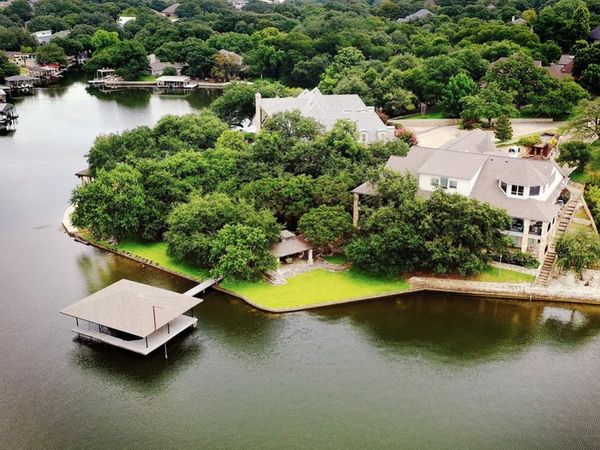 5010 Comanche Vista Court, De Cordova, TX 76049