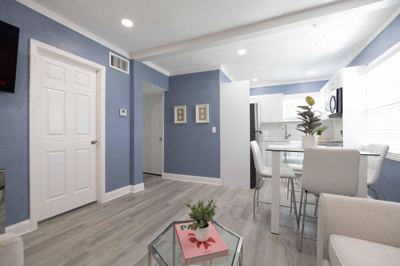 420 Avenida Alegre, Unit 4, West Palm Beach, FL 33405 Photo