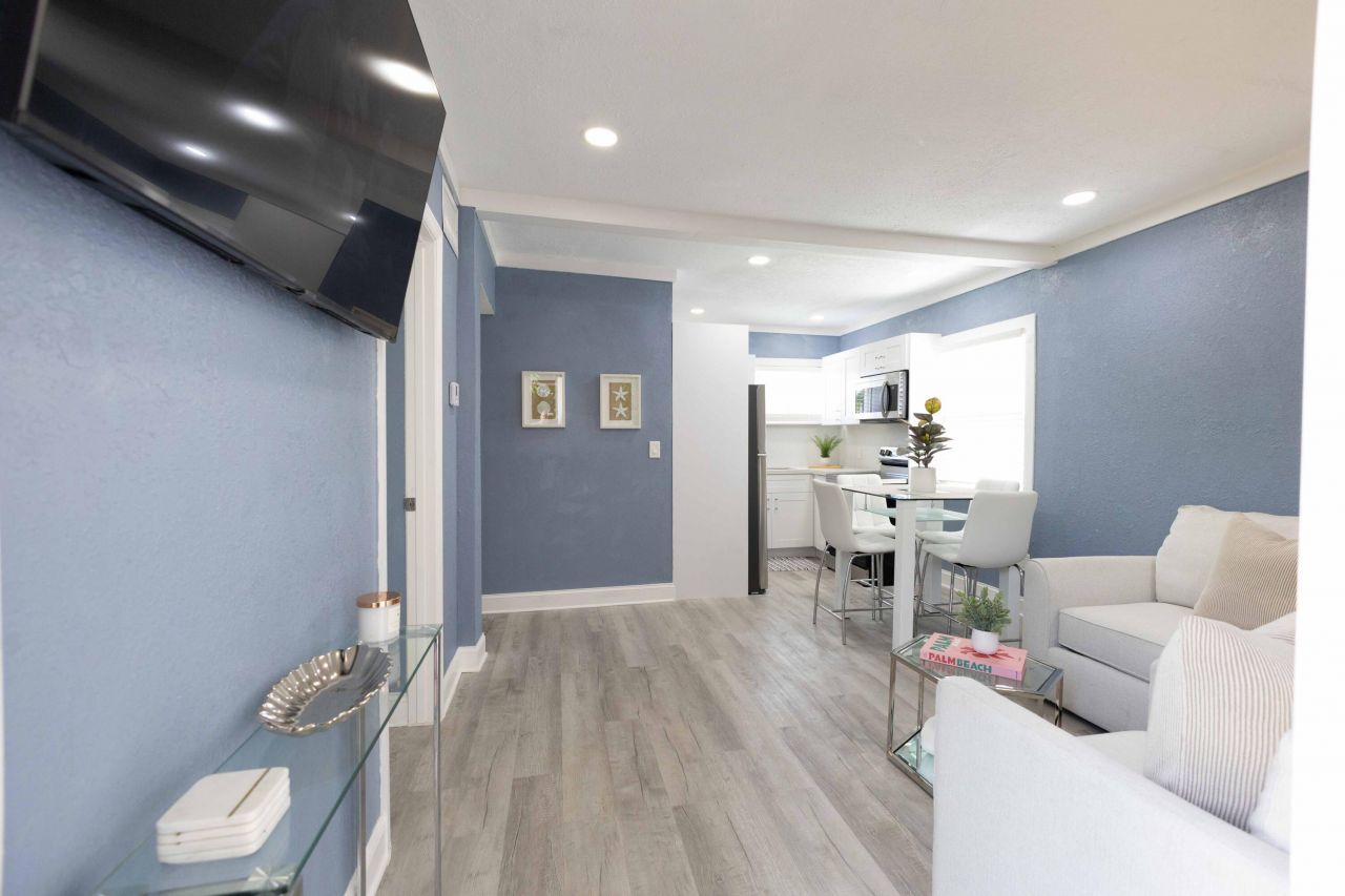 420 Avenida Alegre, Unit 4, West Palm Beach, FL 33405 Photo