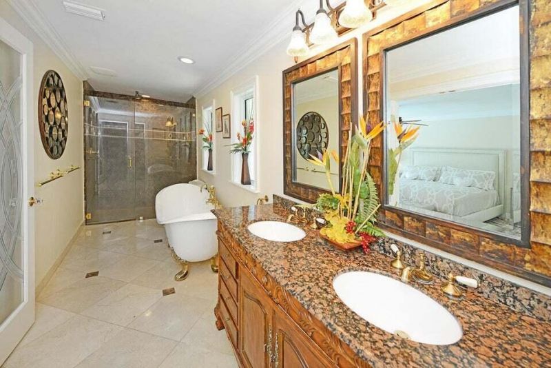 885 NE Mulberry Drive, Boca Raton, FL 33487 Photo