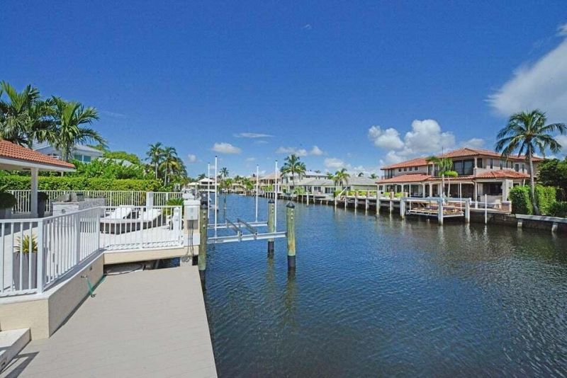 885 NE Mulberry Drive, Boca Raton, FL 33487 Photo