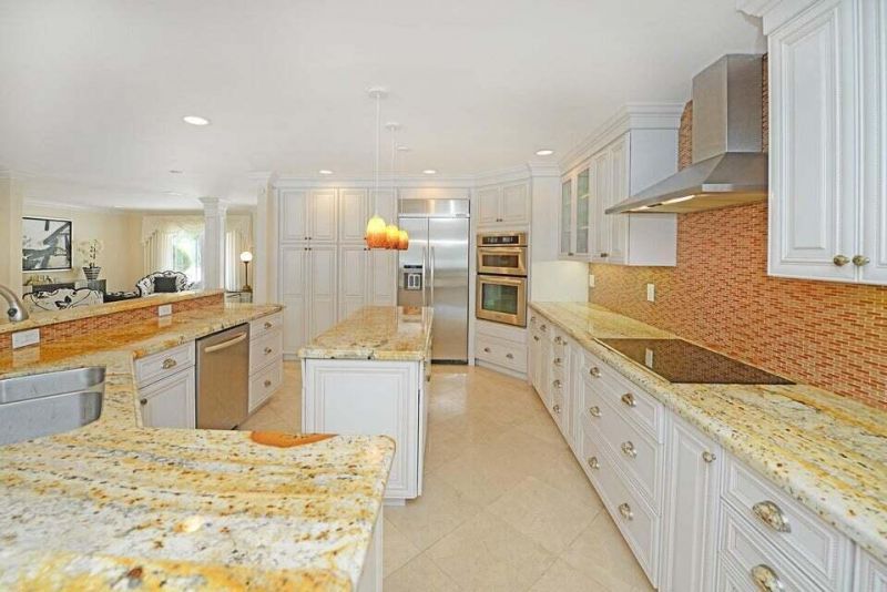 885 NE Mulberry Drive, Boca Raton, FL 33487 Photo