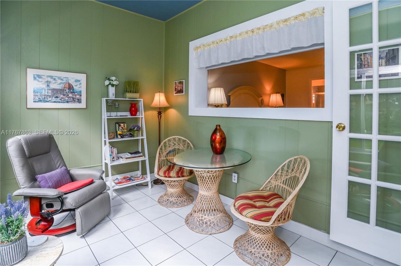 5100 NW 35th St, Unit 107, Lauderdale Lakes, FL 33319 Photo