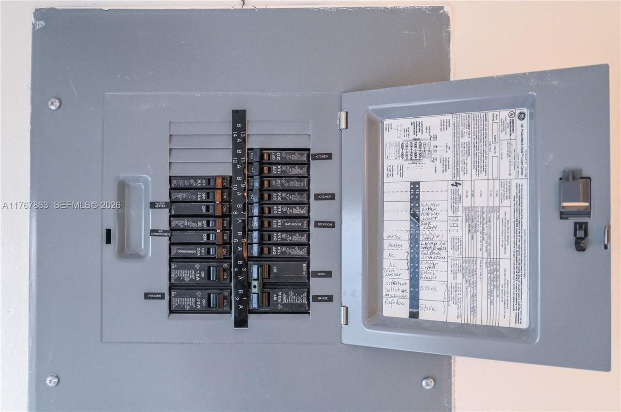 5100 NW 35th St, Unit 107, Lauderdale Lakes, FL 33319 Photo