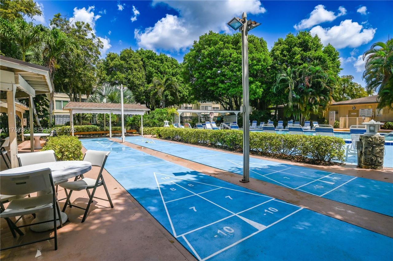 5100 NW 35th St, Unit 107, Lauderdale Lakes, FL 33319 Photo