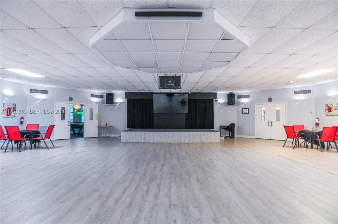 5100 NW 35th St, Unit 107, Lauderdale Lakes, FL 33319 Photo