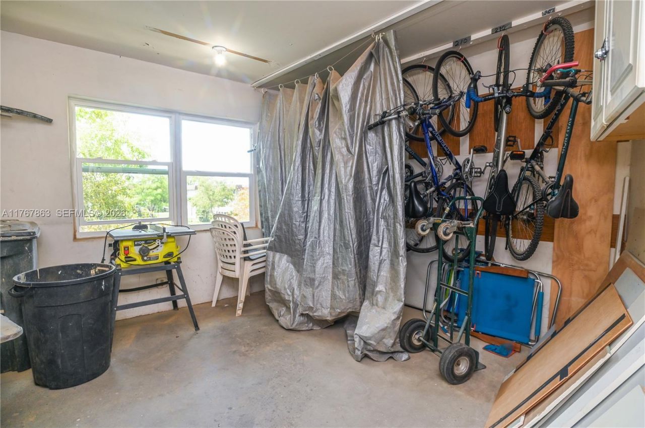 5100 NW 35th St, Unit 107, Lauderdale Lakes, FL 33319 Photo