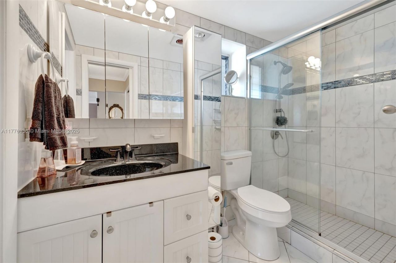 16900 NE 14th Ave, Unit 314, Miami, FL 33162 Photo