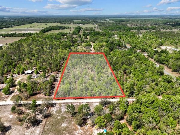 NW 1st Ave, Branford, FL 32008