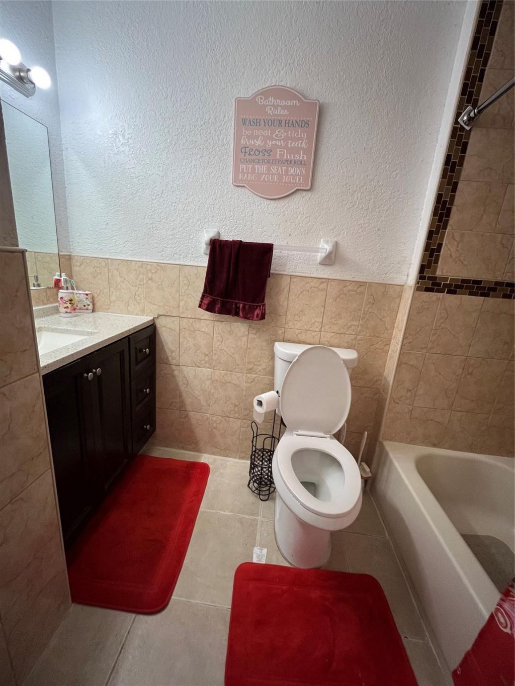 16 Spinning Wheel Lane, Unit 16, Tamarac, FL 33319 Photo