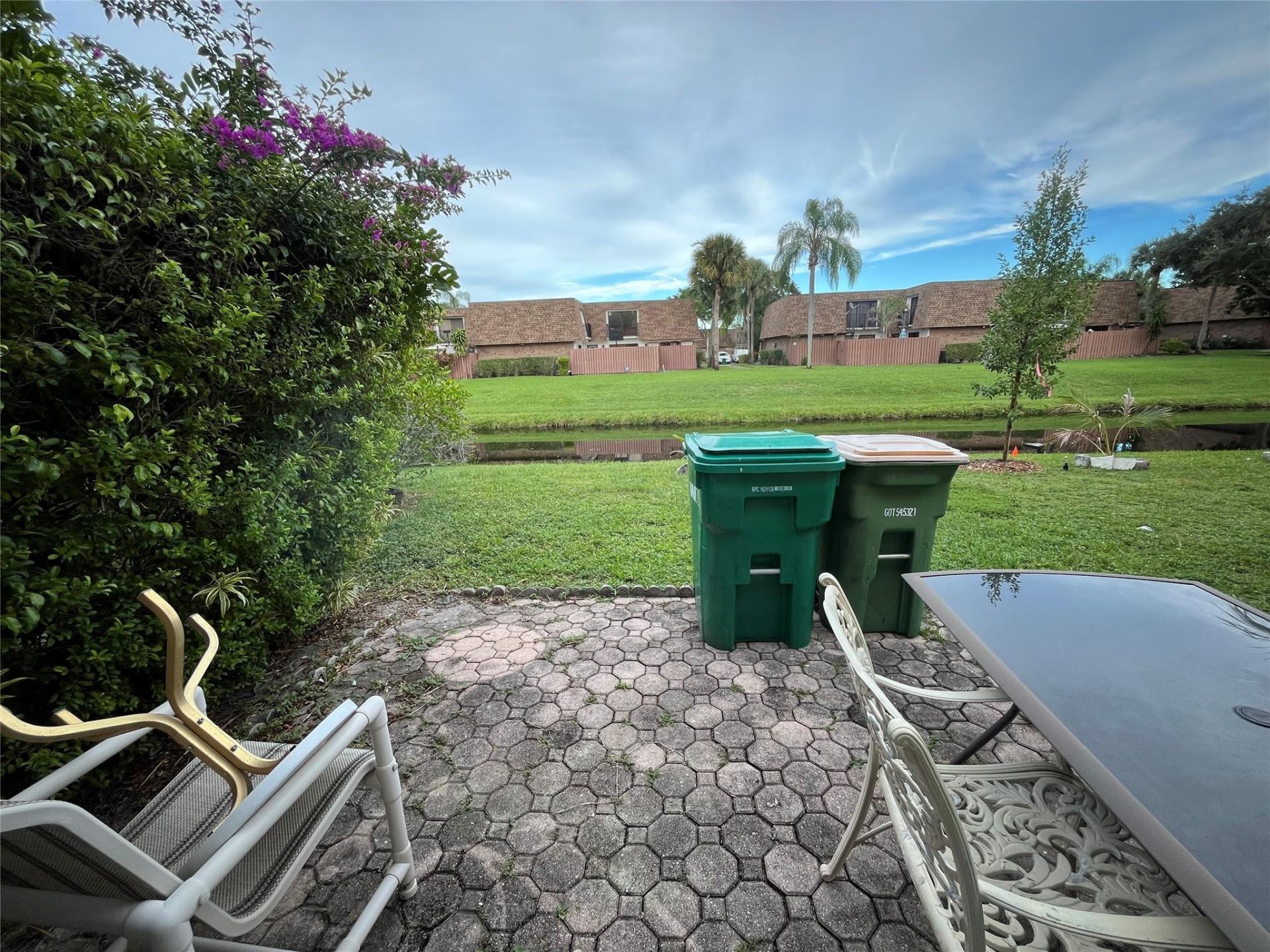 16 Spinning Wheel Lane, Unit 16, Tamarac, FL 33319 Photo