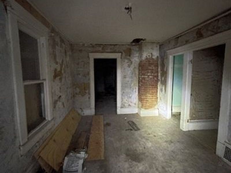 5827 Portage Avenue, Cleveland, OH 44127 Photo 14