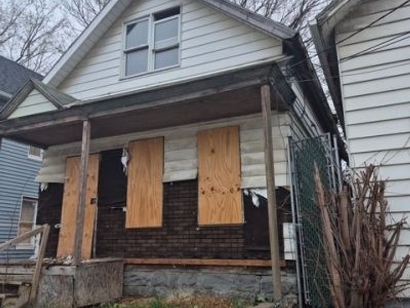 5827 Portage Avenue, Cleveland, OH 44127 Photo 6