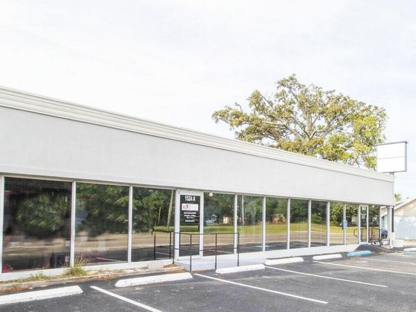 1524 Pass Road, Gulfport, MS 39507