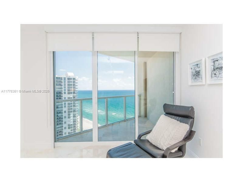 16699 Collins Ave, Unit 2406, Sunny Isles Beach, FL 33160 Photo