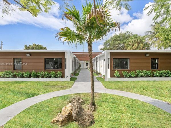 1946 Pierce St, Unit 6, Hollywood, FL 33020