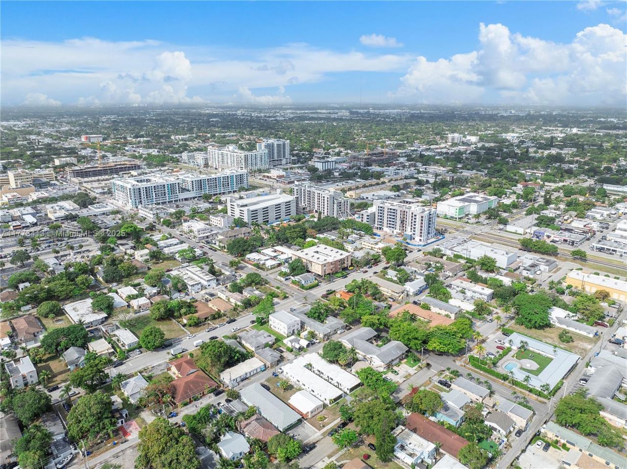 1946 Pierce St, Unit 6, Hollywood, FL 33020 Photo