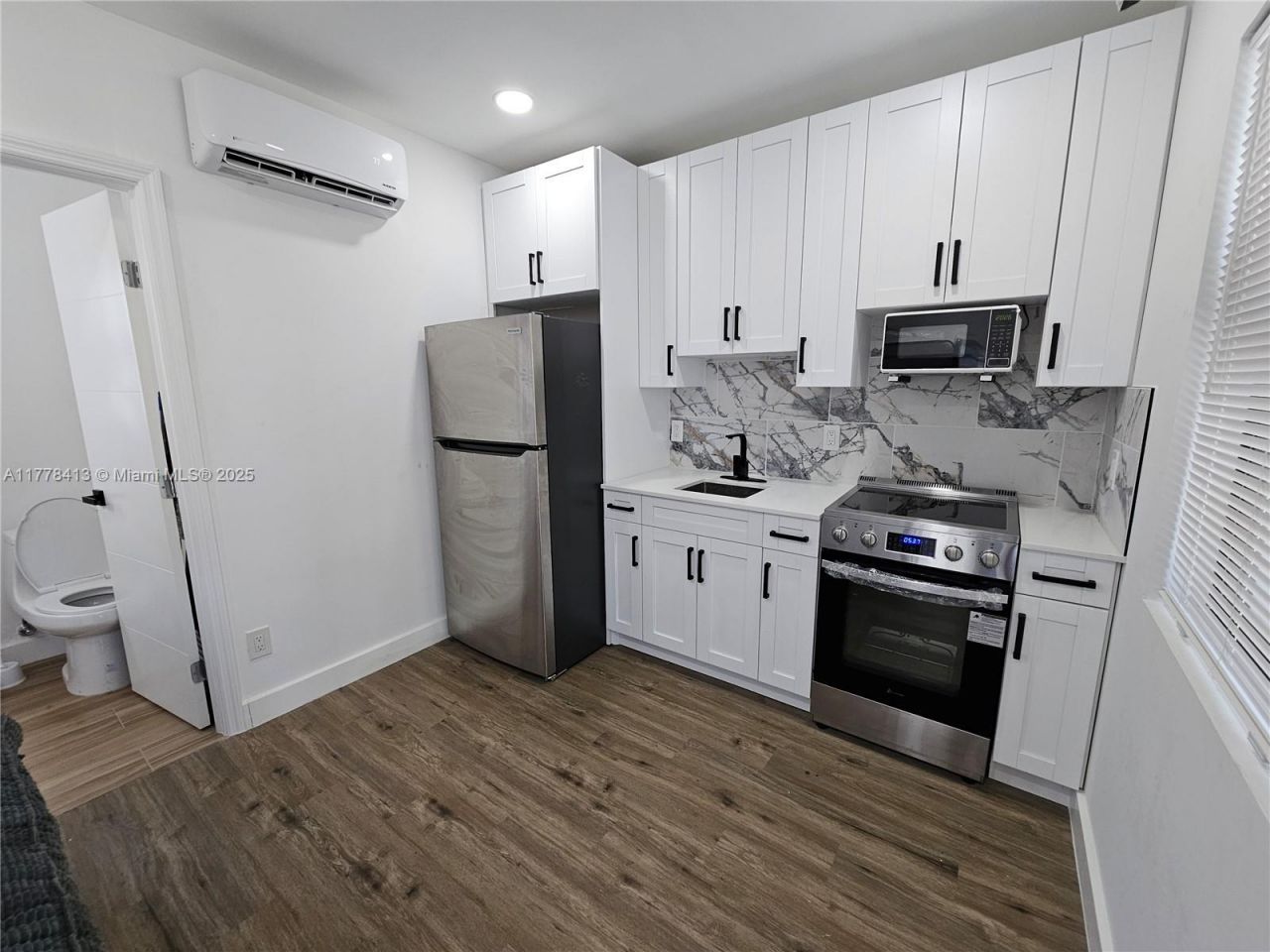 1946 Pierce St, Unit 6, Hollywood, FL 33020 Photo