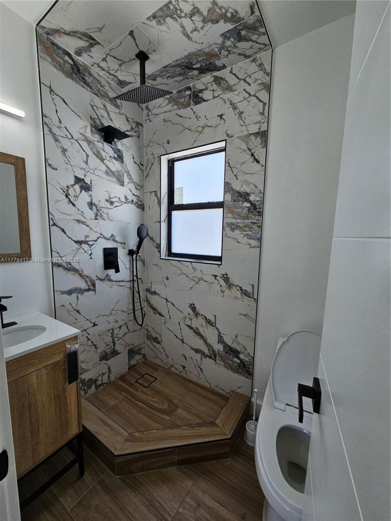 1946 Pierce St, Unit 6, Hollywood, FL 33020 Photo