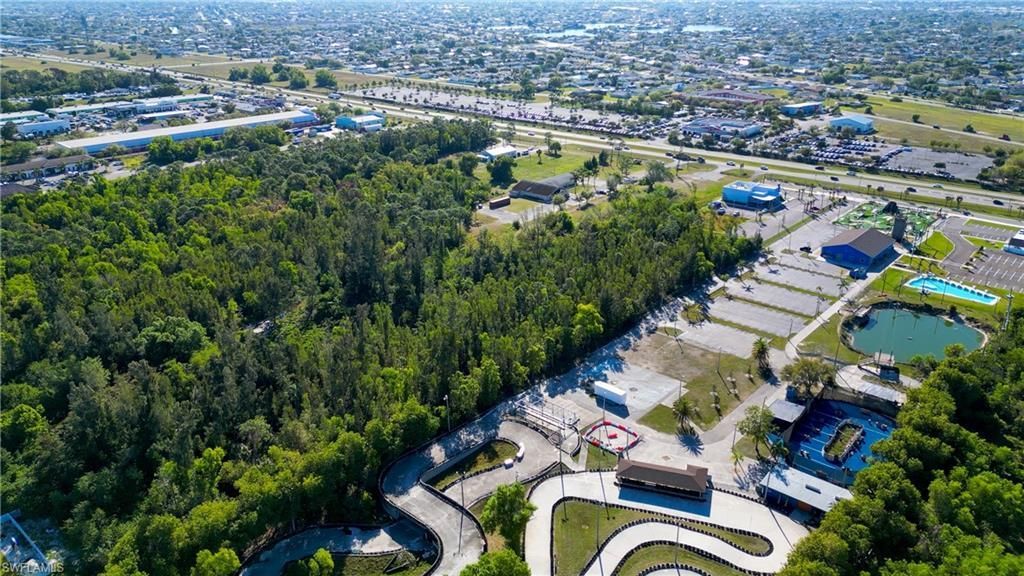 53 NE Pine Island Rd, Cape Coral, FL 33909 Photo