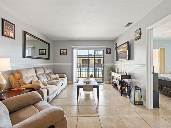 4514 Santa Barbara BLVD, Unit 5, CAPE CORAL, FL 33914