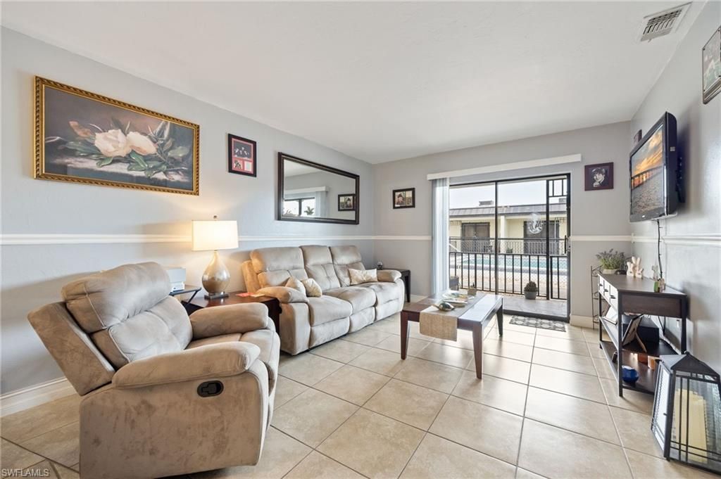 4514 Santa Barbara Blvd, Unit 5, Cape Coral, FL 33914 Photo