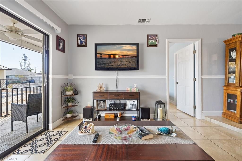 4514 Santa Barbara Blvd, Unit 5, Cape Coral, FL 33914 Photo