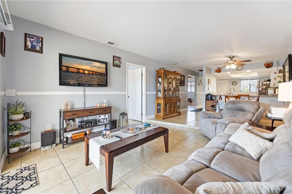 4514 Santa Barbara Blvd, Unit 5, Cape Coral, FL 33914 Photo