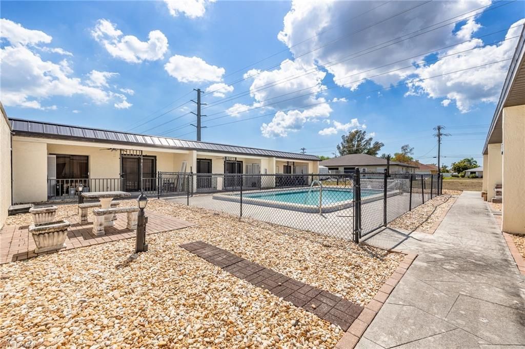 4514 Santa Barbara Blvd, Unit 5, Cape Coral, FL 33914 Photo