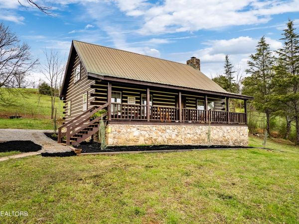 400 Scott Mansion Rd, Tellico Plains, TN 37385