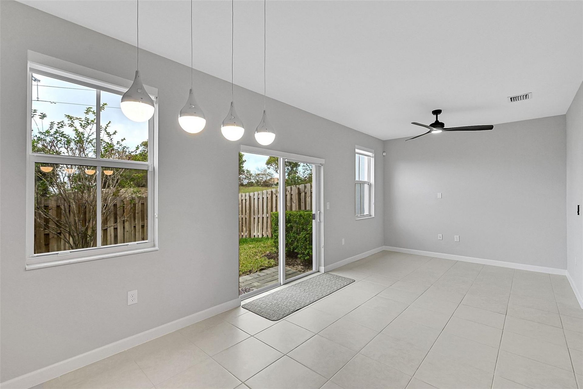 4614 NW 120th Way, Unit 4614, Coral Springs, FL 33076 Photo