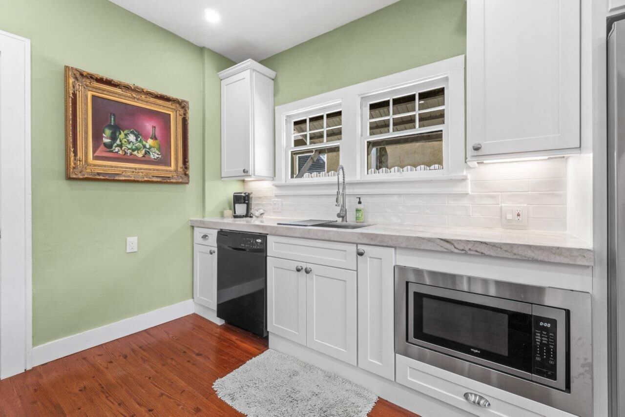 924 Almeria Road, West Palm Beach, FL 33405 Photo