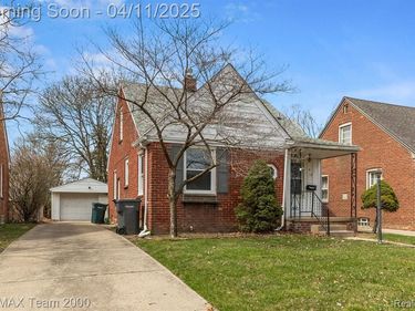 1815 KINGSBURY Avenue, Dearborn, MI 48128